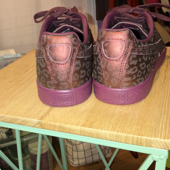 Puma Clyde size 8 - Picture 3 of 5